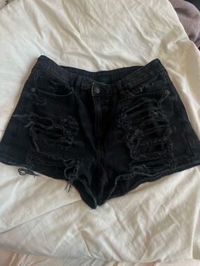 American Eagle Black Mom Short